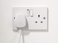 裝修百科：室內(nèi)電源插座距離地面多高比較合適呢？